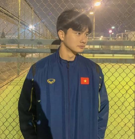 Anh Văn Bình cảm nhận về nhà cái RR88